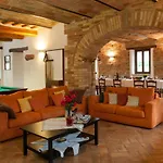 Collerovere Villa *