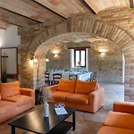 Collerovere Villa *