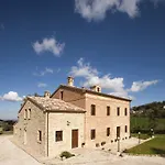 Collerovere Sant'Angelo in Pontano