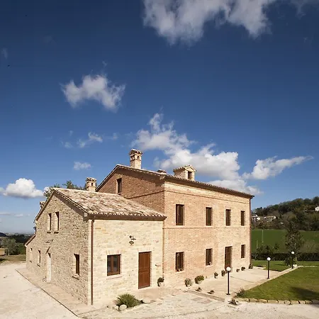 Collerovere Sant'Angelo in Pontano