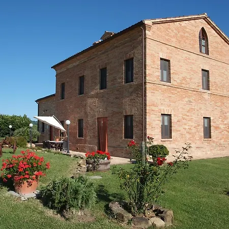 Collerovere Sant'Angelo in Pontano